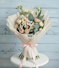 Букет цветов из:  Розы и Лизиантусы в Яковлевка Приморского края