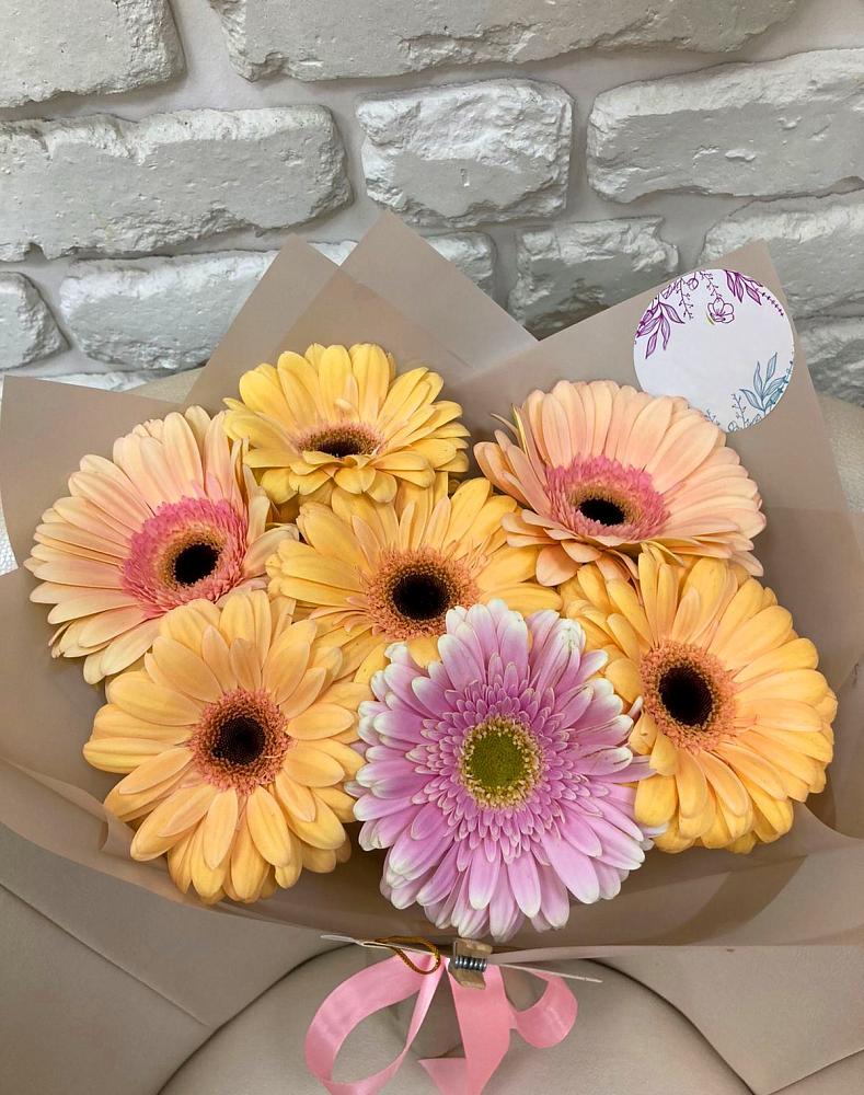 Букет цветов из: Герберы в Яковлевка Приморского края