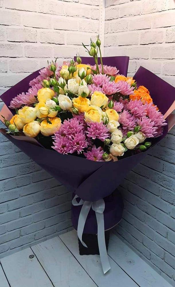 Букет цветов из: Хризантемы и Розы в Яковлевка Приморского края