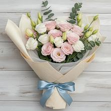 Букет цветов из:  Лизиантусы #REPLACE_PRED# Яковлевка Приморского края