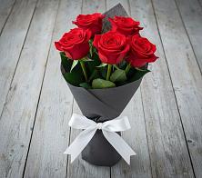 Букет 5 Красных роз Эдлесс Лав #REPLACE_PRED# Яковлевка Приморского края