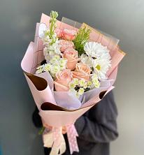 Букет цветов из:  Хризантемы и Розы в Яковлевка Приморского края