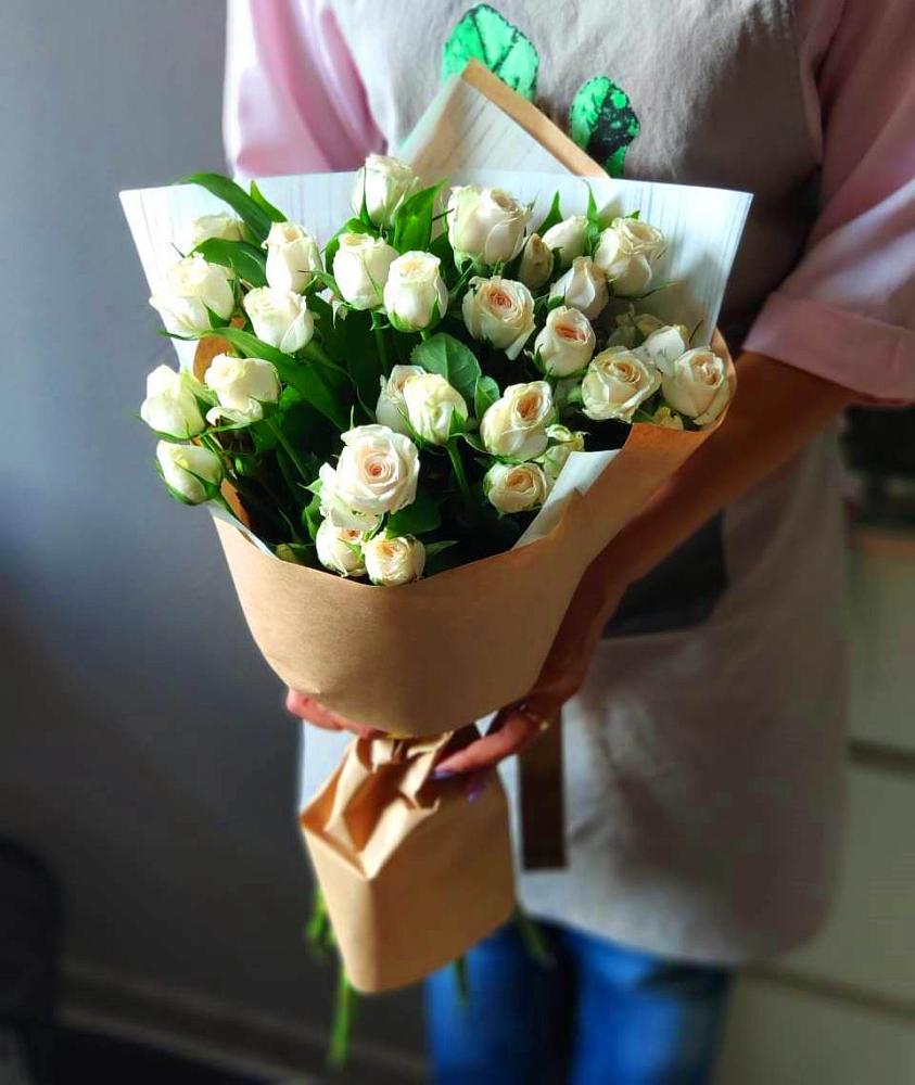 Букет цветов из: Розы в Яковлевка Приморского края