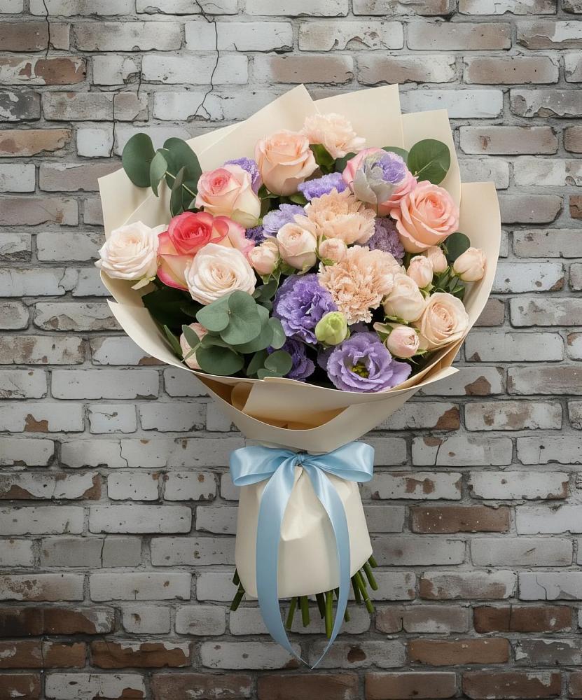 Букет цветов из: Розы, Лизиантусы и Гвоздики в Яковлевка Приморского края