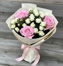 Букет цветов из:  Розы в Яковлевка Приморского края