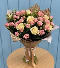 Букет цветов из:  Розы в Яковлевка Приморского края