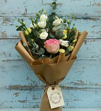 Букет цветов из:  Розы и Лизиантусы #REPLACE_PRED# Яковлевка Приморского края