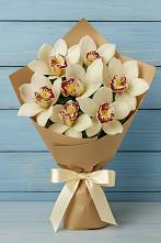 Букет цветов из:  Орхидеи и Розы в Яковлевка Приморского края