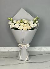 Букет цветов из:  Розы и Лизиантусы в Яковлевка Приморского края